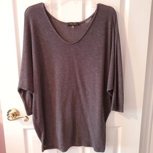 Laila Jayde size large gray dolman sleeve top